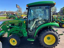 2022 John Deere 3033R Cab Tractor