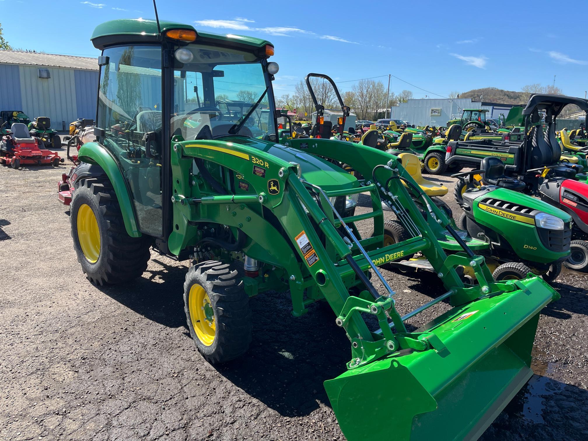 2022 John Deere 3033R Cab Tractor