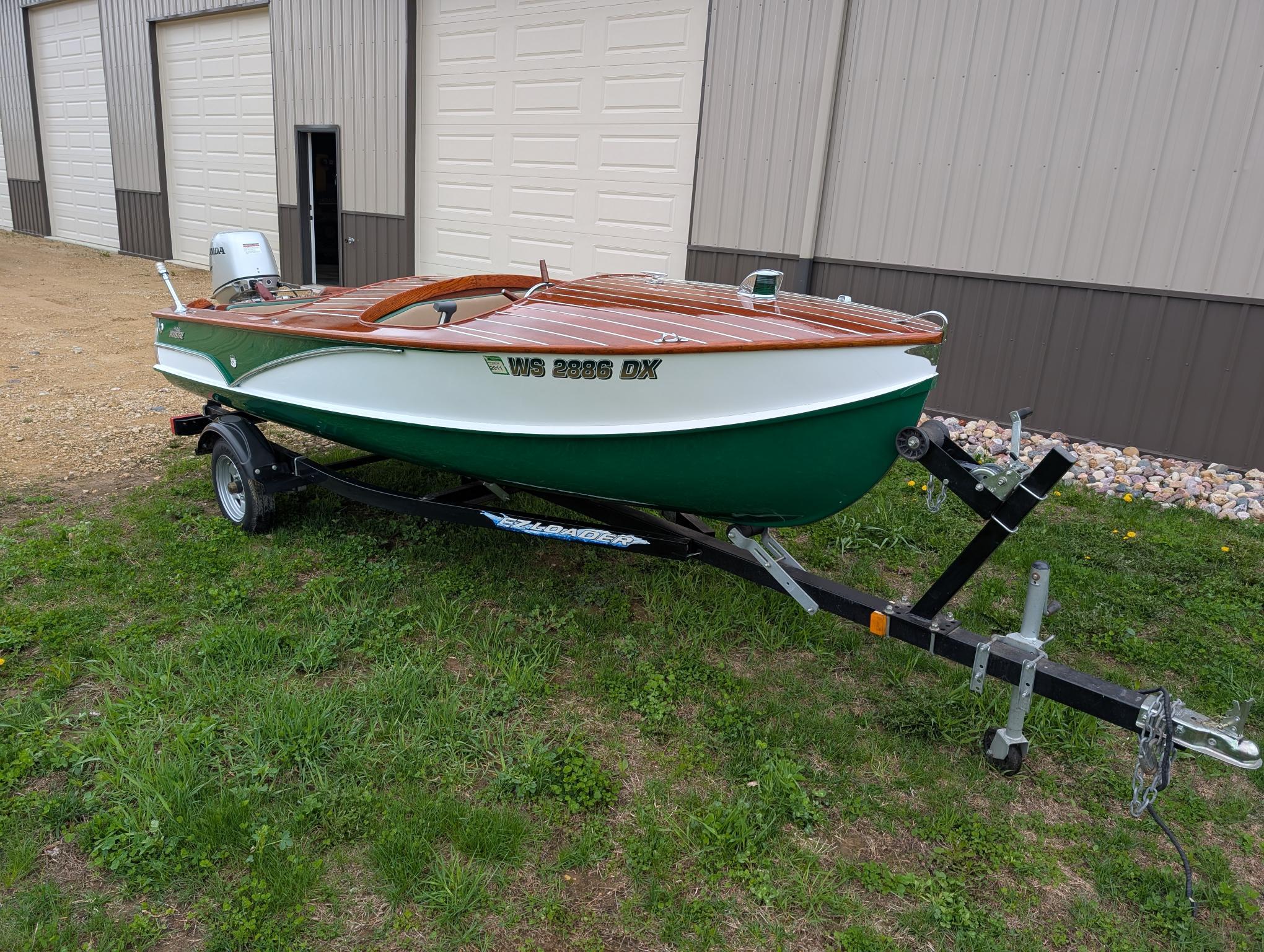 1956 Wagemaker Wolverine Boat