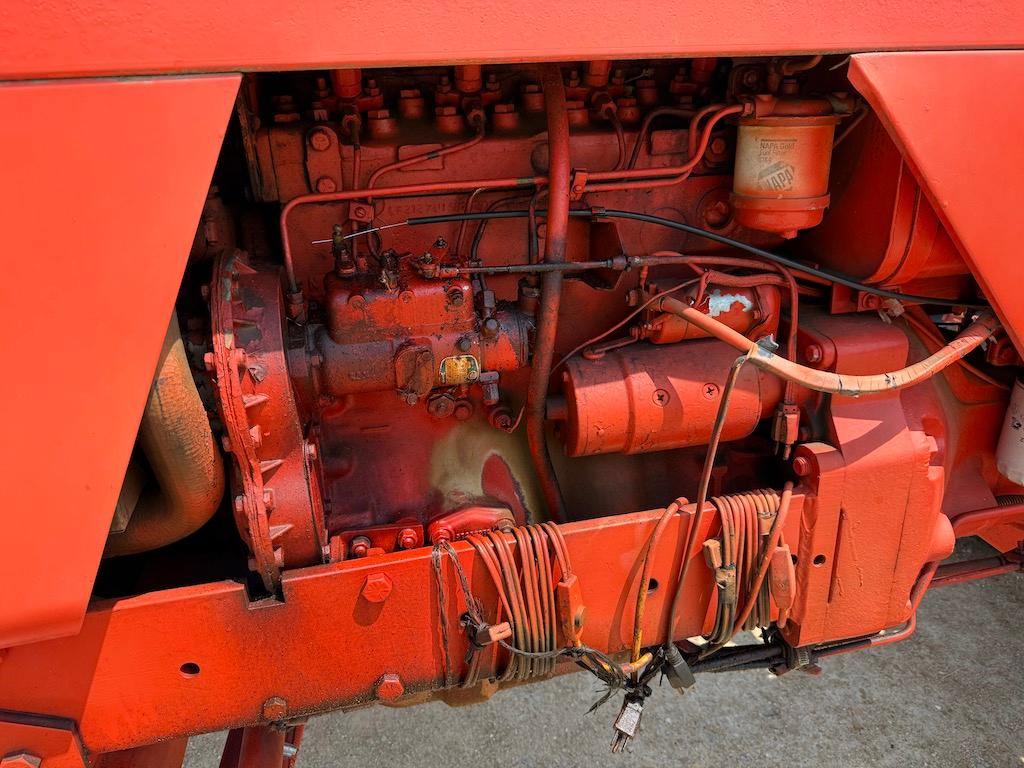 Allis Chalmers 175 Tractor