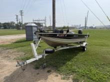 Tracker Guide V16 Boat