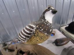 HAND CARVED BOB WHITE QUAIL ON DRIFTWOOD FULL SIZE