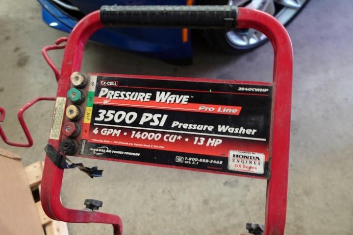 EXCELL PRESSURE WAVE 3500 PSI PRESSURE WASHER 4 GPM 14000 CU 13 HP HONDA 5