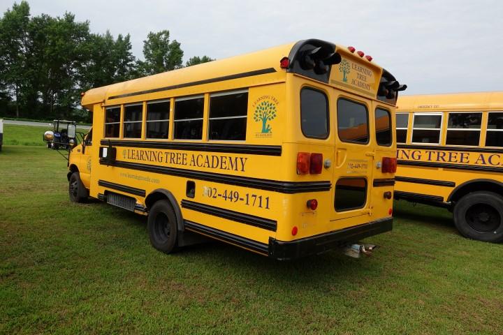 #2202 2003 FORD BUS E450 30 PASSENGER 7.3 PWR STROKE DSL 133978 MI AUTO TRA