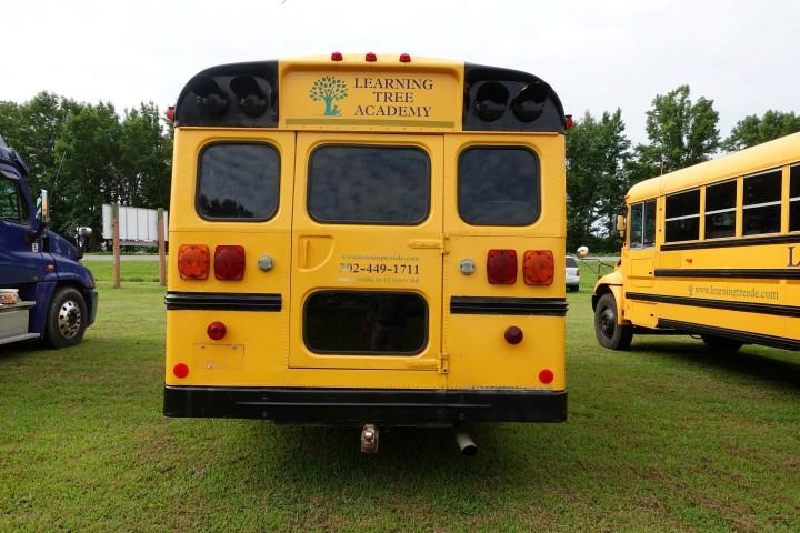 #2202 2003 FORD BUS E450 30 PASSENGER 7.3 PWR STROKE DSL 133978 MI AUTO TRA