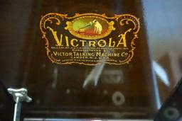VICTOR VICTROLA TALKING MACHINE VV215 75187 CABINET