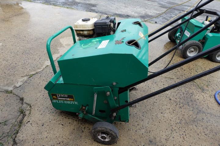 LESCO COMMERCIAL PLUS SPLIT DRIVE AERATOR MOD SD2600 SN 072026 4042 HONDA G