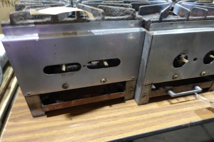 TWO 2 BURNER GAS COOK TOPS