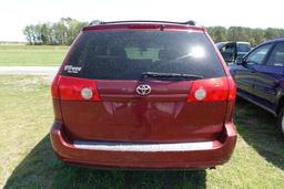 #404 2006 TOYOTA SIENNA 168562 MILES VINYL SEATS TORN 3RD ROW SEATING SUNRO