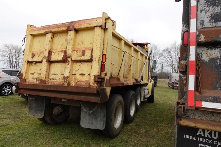 #2101 1997 FORD STERLING 12 WHEEL 16' STEEL DUMP LOUISVILLE 8 SP TRANS CAT