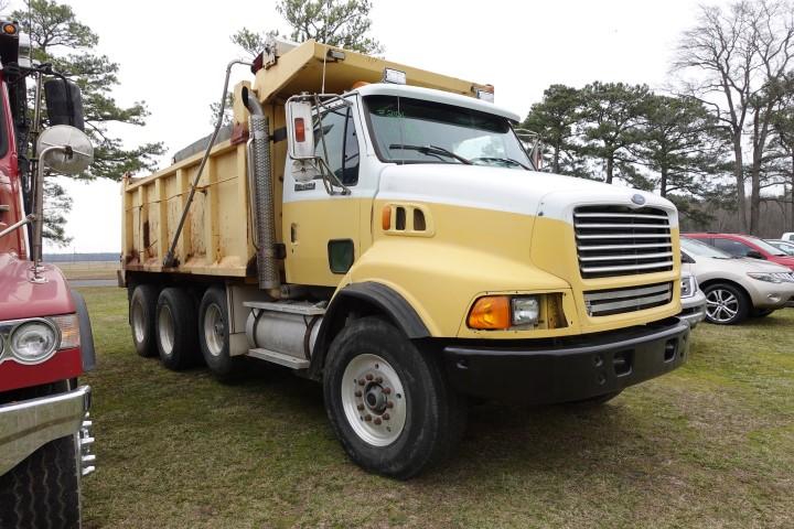 #2101 1997 FORD STERLING 12 WHEEL 16' STEEL DUMP LOUISVILLE 8 SP TRANS CAT