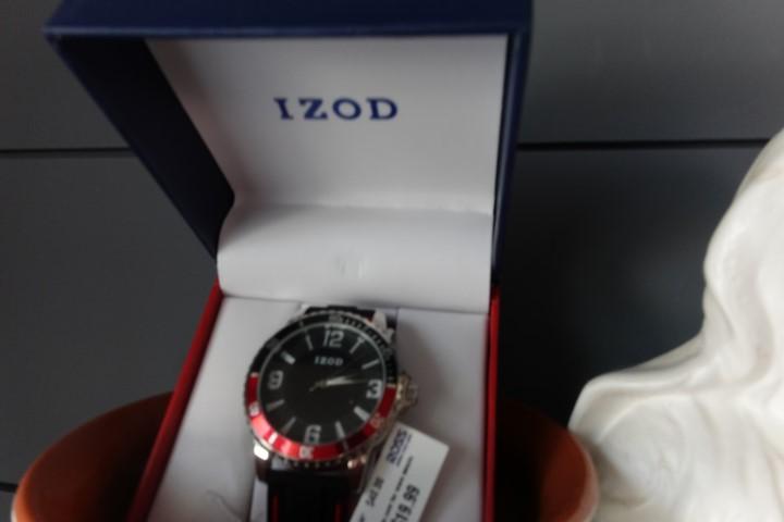 SHELF LOT INCLUDING NEW IN BOX IZOD MENS WATCH FIGURINE MIRROR PEDESTAL ETC