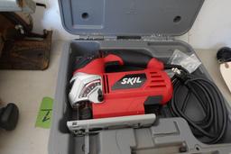 LIKE NEW IN CARRY CASE SKILL LASER JIGSAW