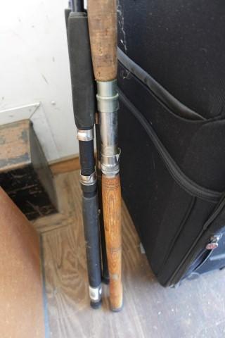 SET OF 4 BOAT RODS BETWEEN 6 AND 6 1/2 FEET