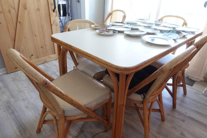 RATTAN KITCHEN TABLE WITH 6 MATCHING CHAIRS