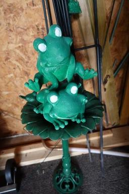 BIRD FEEDER STANDS AND FROGS WITH BATH