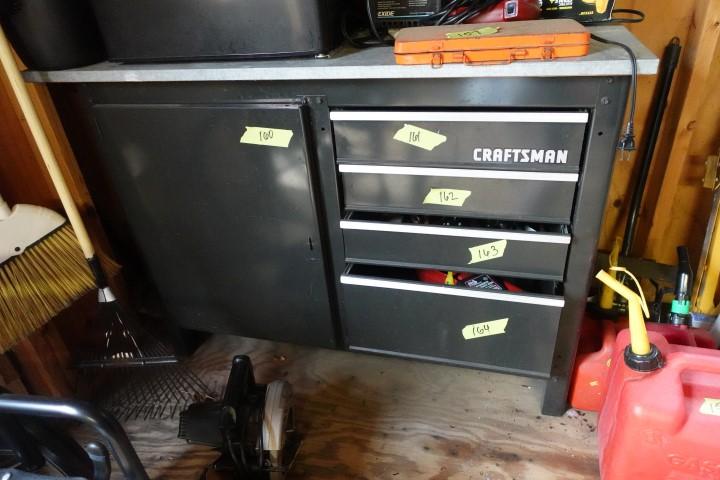 CRAFTSMAN WORK BENCH 4 DRAWER SINGLE DOOR