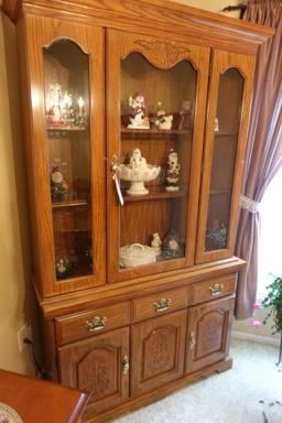 OAK CHINA HUTCH LIGHTED WITH GLASS SHELVES 2 PC 43 X 15 X 75