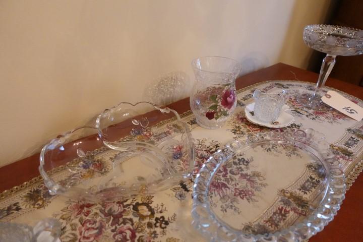 CONTENTS OF ENTERTAINMENT CENTER INCLUDING CRYSTAL STEMWARE SERVING PCS PED