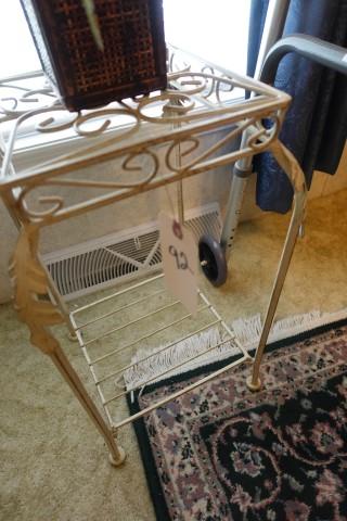 WROUGHT IRON PLANT STAND