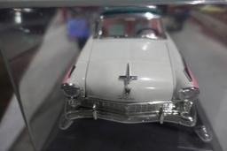 DIE CAST MODEL IN DISPLAY CASE 1965 FORD FAIRLANE CROWN VIC