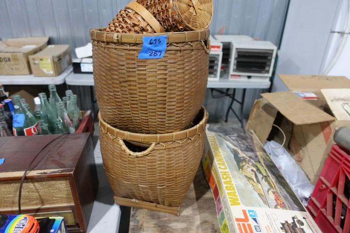 4 BASKETS