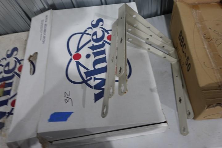 WHITES DFX SPECTRUM E SERIES METAL DETECTOR NEW IN BOX