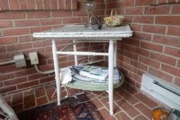 ANTIQUE WICKER END TABLE TOP MEASURES 22 X 23 AND ANTIQUE WICKER ROCKER
