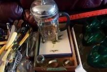 BOX LOT INCLUDING LARGE FRENCH PRESS AND DECORATIVE KITCHEN TILES
