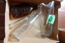 BOX WITH MARTINI PITCHER AND BOTTLES