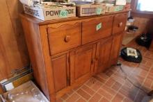 PINE SIDE BOARD SINGLE DRAWER AND DOUBLE DOOR WITH CONTENTS OF SMALL KITCHE