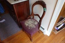 ANTIQUE VICTORIAN SIDE CHAIR NEEDLE POINT SEAT WITH DAMAGE