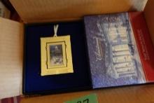 APPROX 10 WHITEHOUSE CHRISTMAS ORNAMENTS