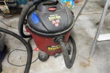 SHOP VAC HEAVY DUTY 12 GALLON