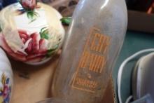 BOX LOT CITY DAIRY CAMBRIDGE MD MILK BOTTLE COFFEE POTS LANTERN GLOBES AND