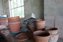 LOT OF FLOWER POTS MISC SIZES TERRACOTA AND PLASTIC
