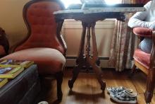 ANTIQUE MAHOGANY MARBLE TOP TABLE 27 X 20 X 30 INCH TALL