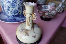 7" JAPANESE BUD VASE ON STAND