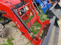 Branson 4215C Cab 4x4 w/ldr