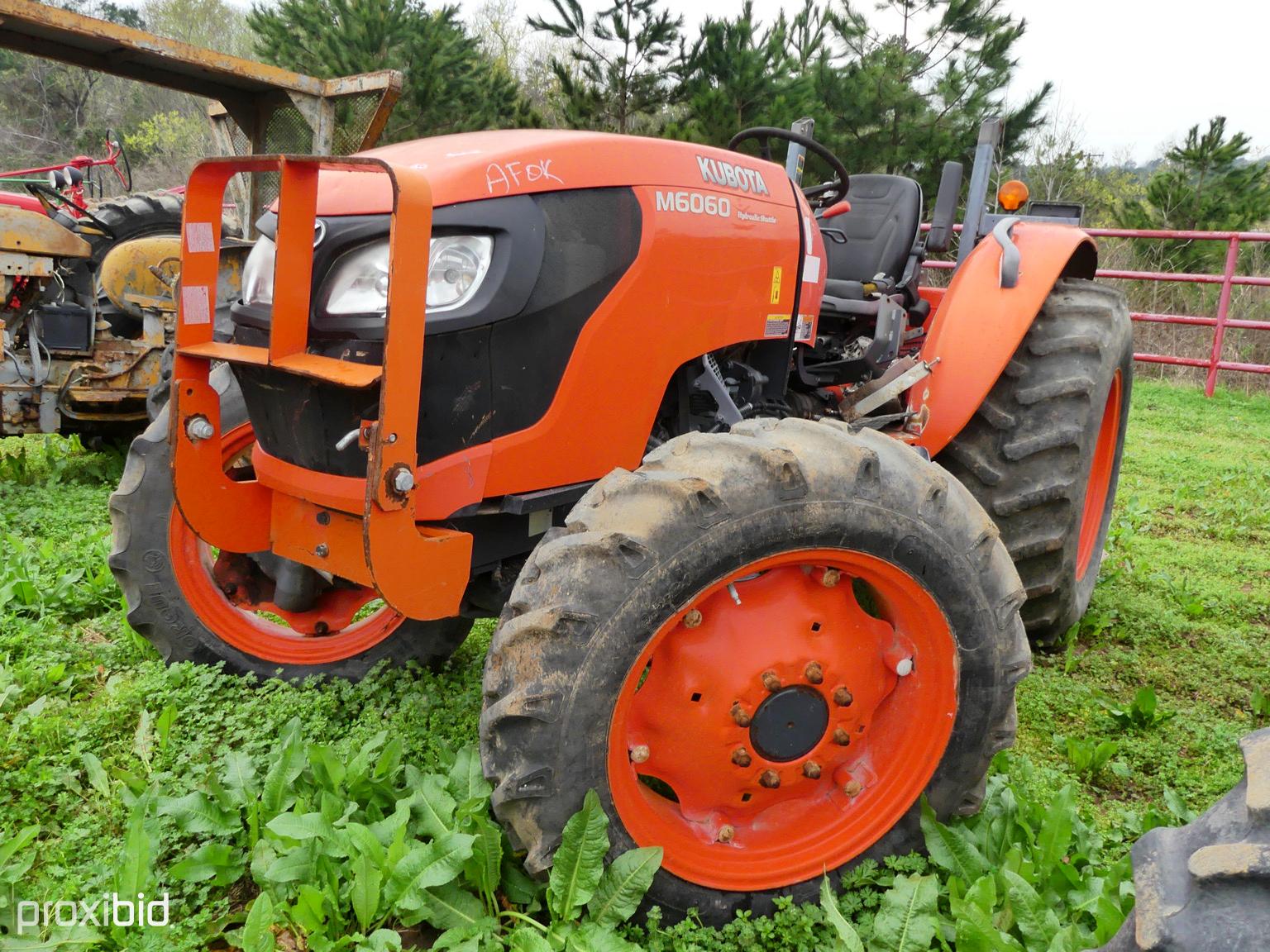 Kubota M6060 4x4 w/ldr
