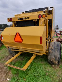 Vermeer 604N Baler