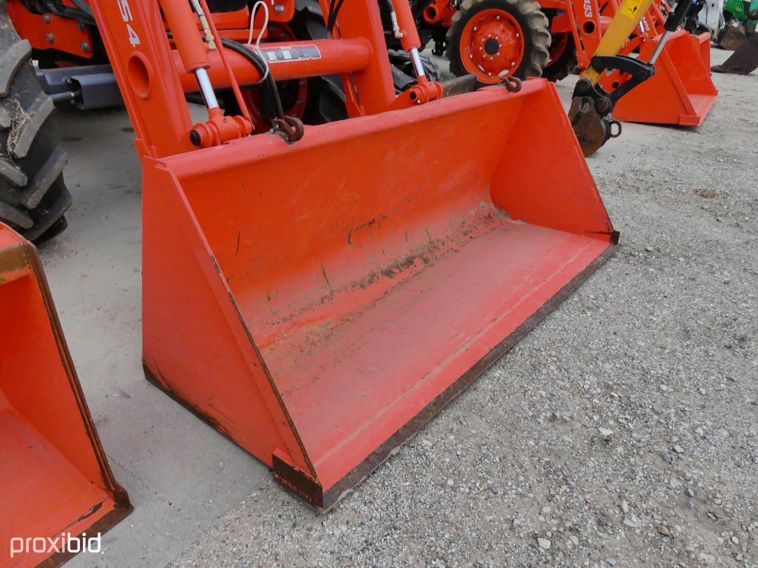 Kubota M4-071 Cab 4x4 w/ldr