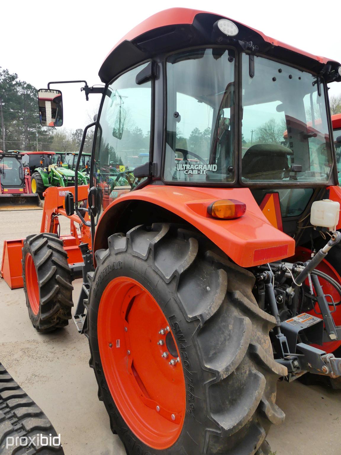 Kubota M4-071 Cab 4x4 w/ldr