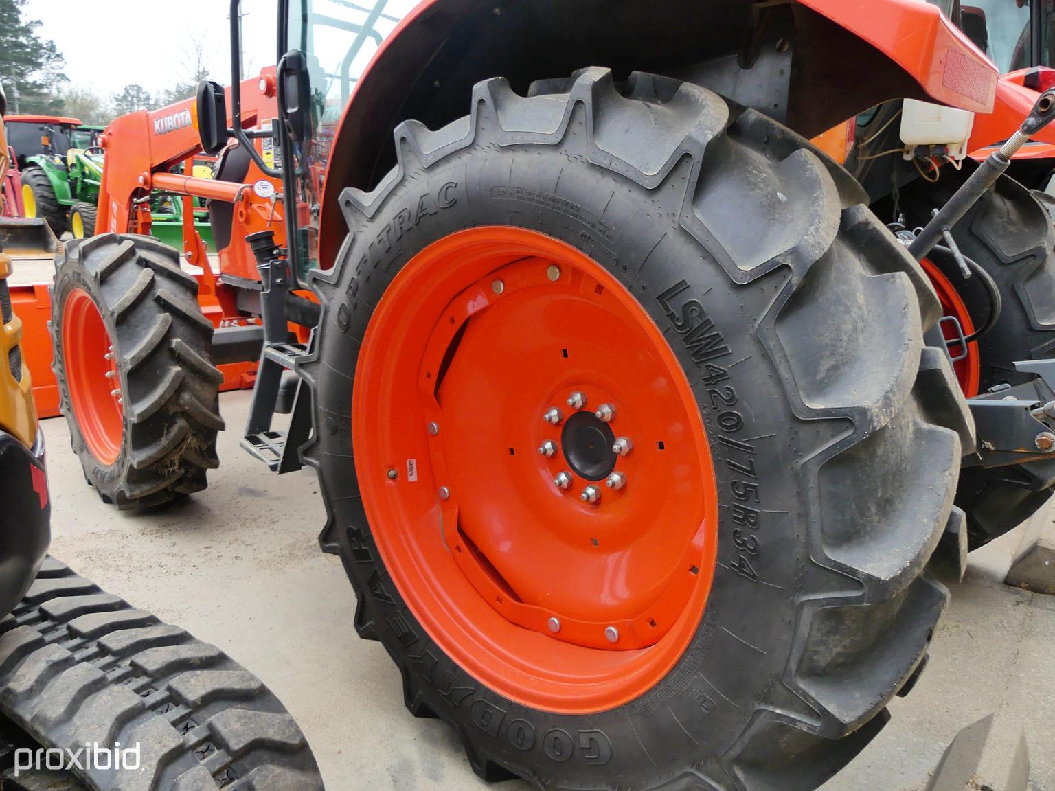 Kubota M4-071 Cab 4x4 w/ldr
