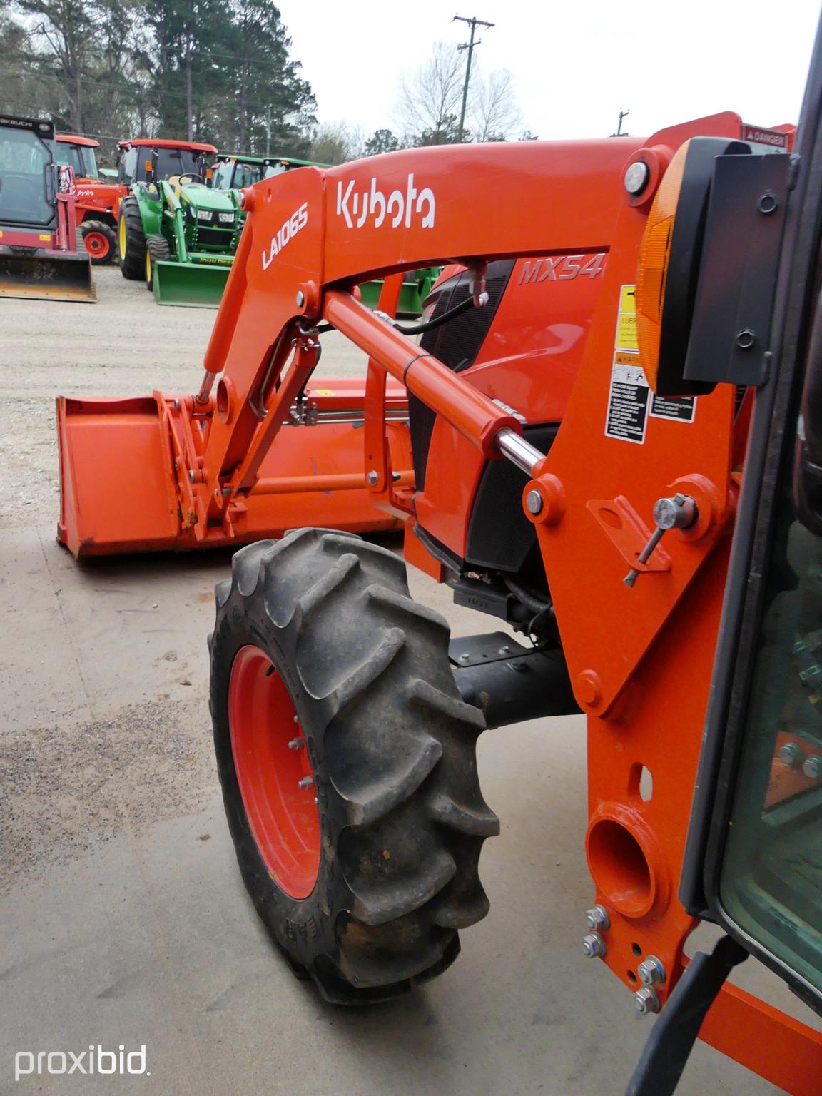 Kubota MX5400 Cab 4x4 Ldr