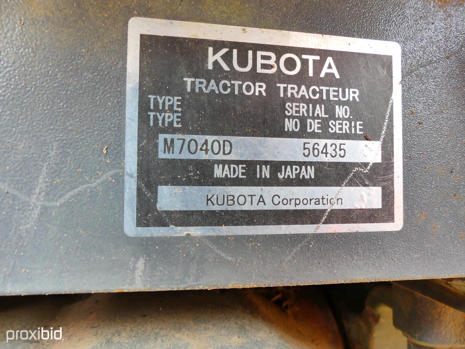 Kubota M7040 4x4 w/ldr