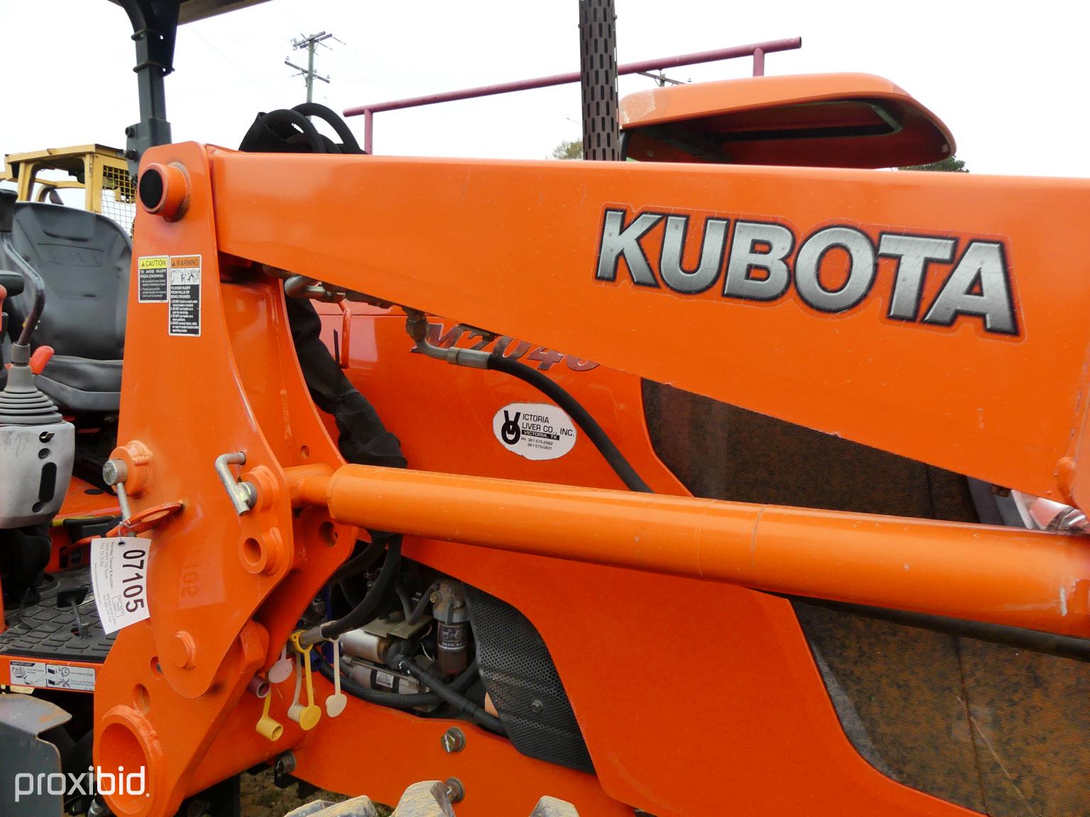 Kubota M7040 4x4 w/ldr