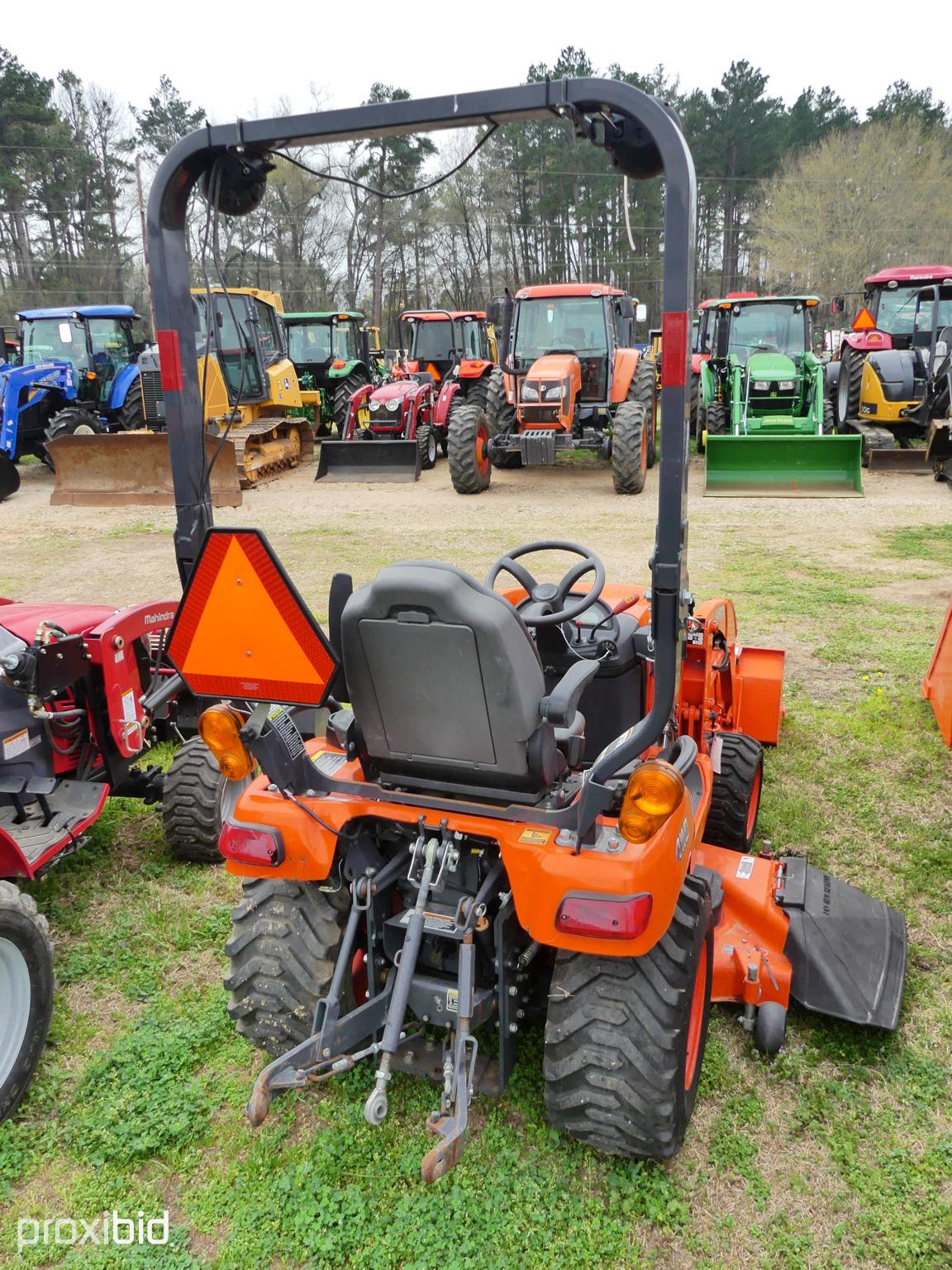 Kubota BX2670 4x4 w/ldr & belly mower