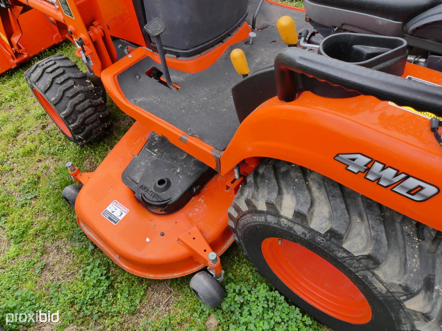 Kubota BX2670 4x4 w/ldr & belly mower