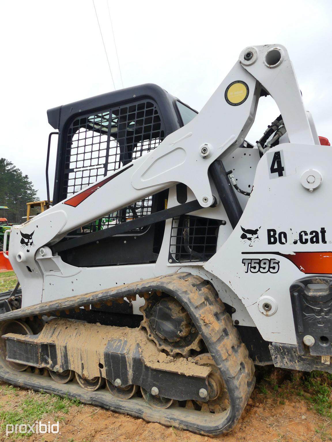 Bobcat T595 Skid Steer